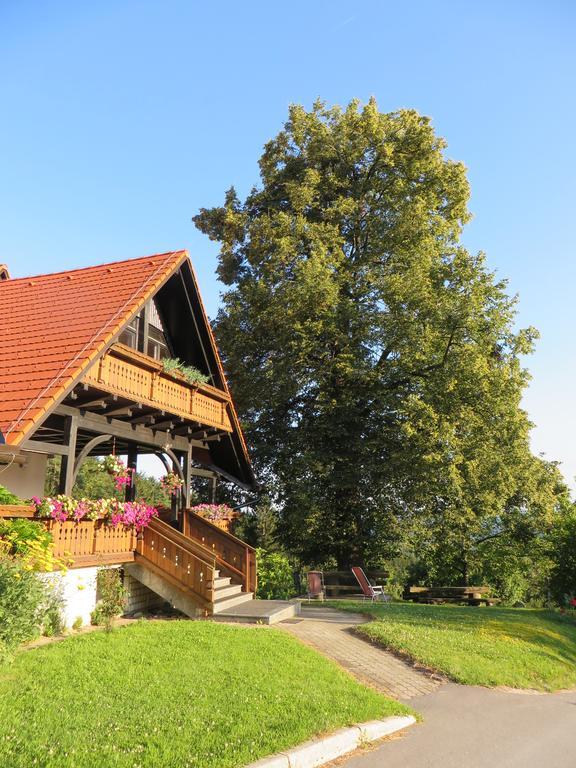 Gasthaus Country House Apat Sostanj Exterior foto